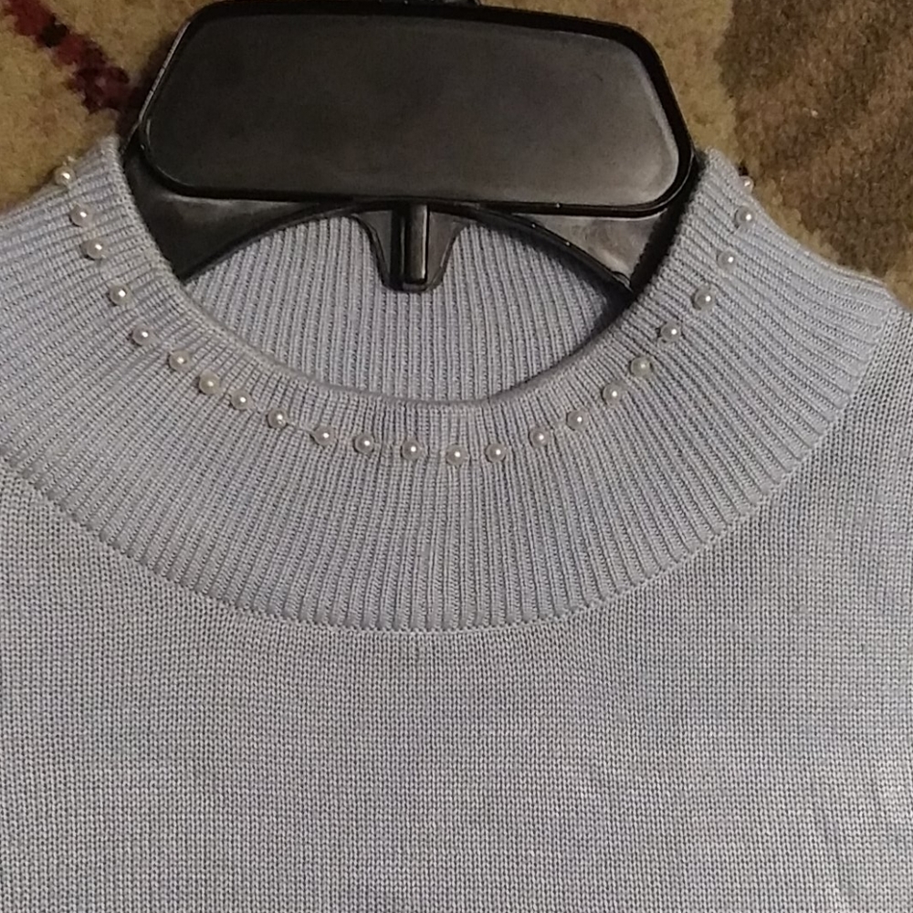 Spring Sweater Bundle - Picture 2 of 4